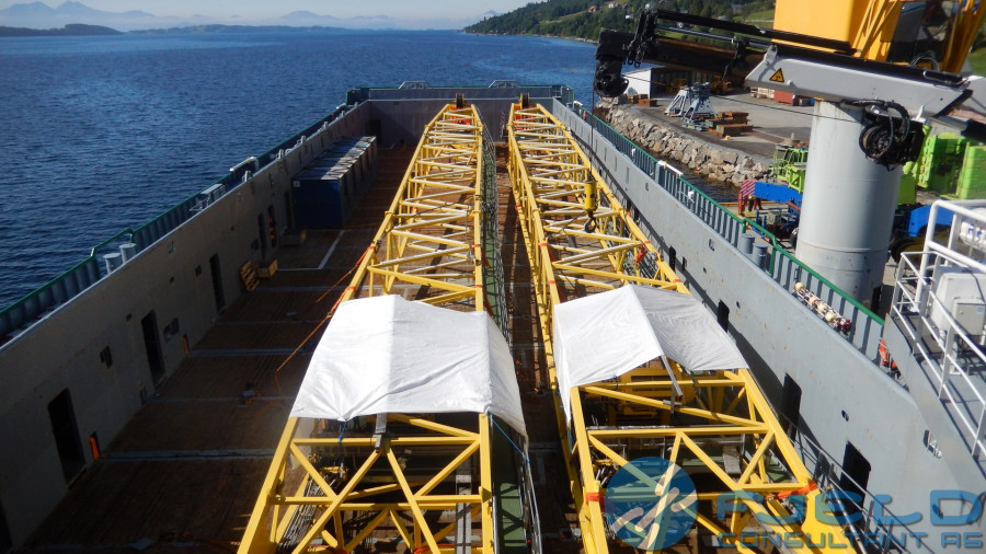 Njord Project - 2 off platform cranes, Hjelset to Stord, PSV Havila Charisma & PSV Skandi Mongstad, Aug, 2016