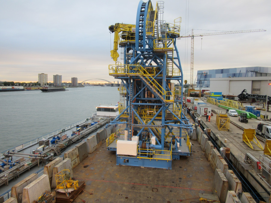 MOHO Nord VLS unit - Ocean Installer load-out, 2016